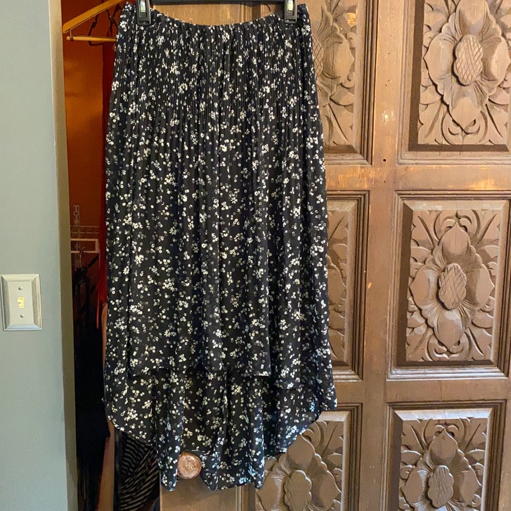 Hi low broomstick skirt.